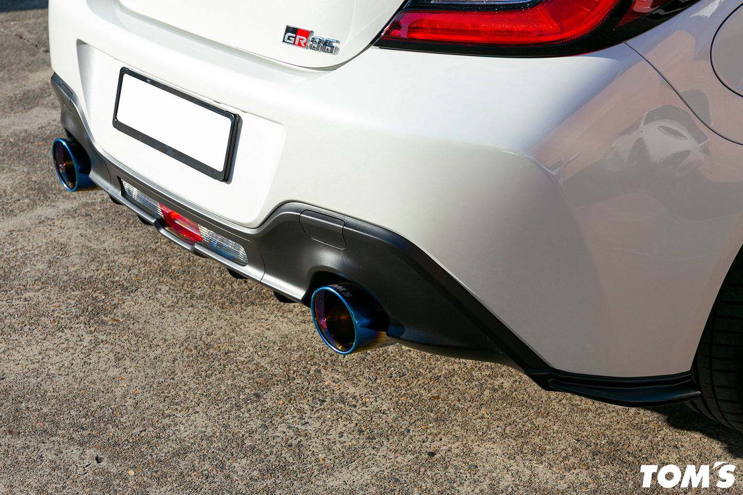 Toms Racing Dual Ti Tip Exhaust (Stock diffuser)