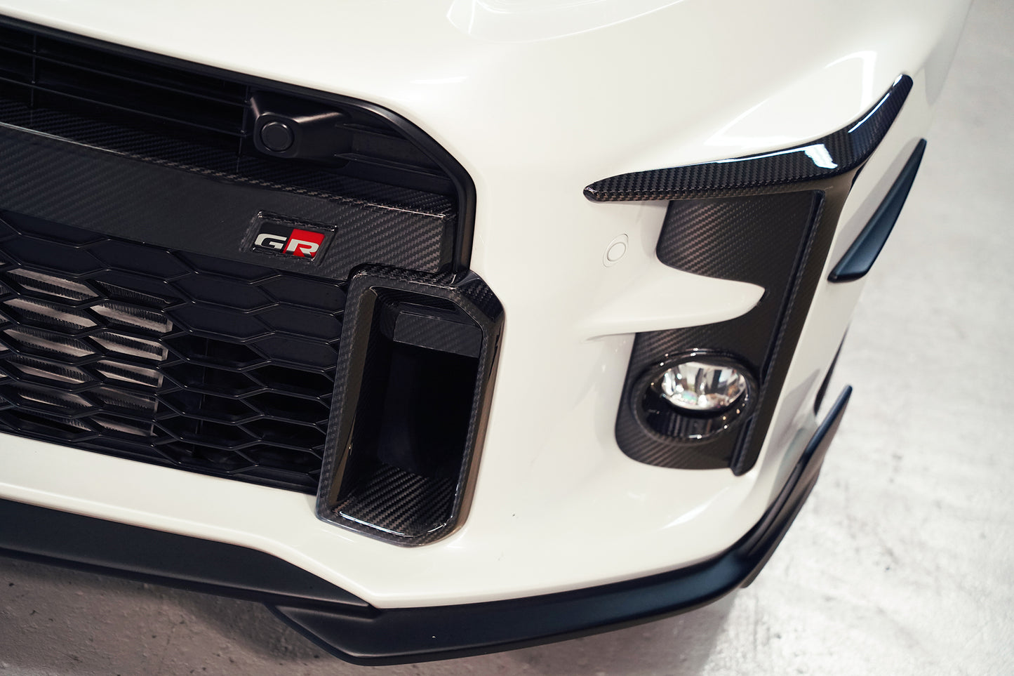 Yaris GR Carbon Acessories