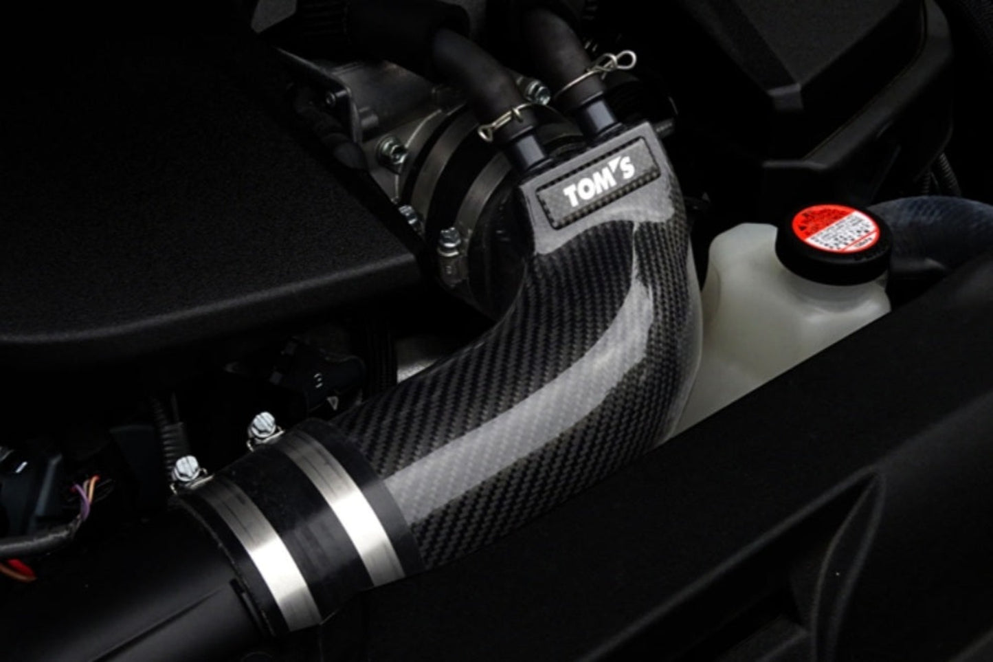 Toms Carbon intake pipe