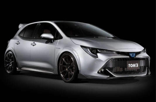 Toyota Corolla Hatchback Over Fender