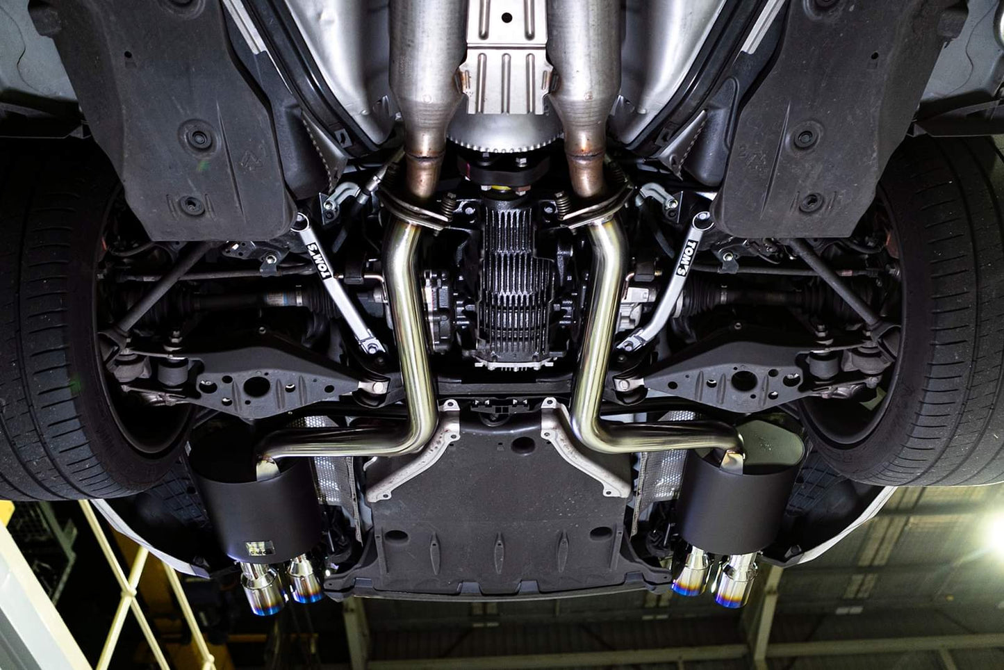 Toms Racing Stainless steel exhaust for Lexus RCF