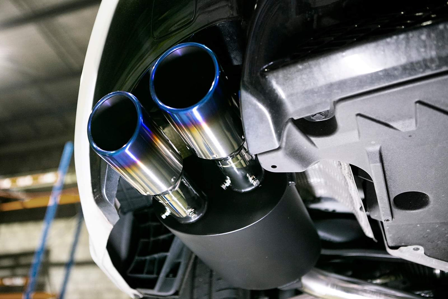 Toms Racing Stainless steel exhaust for Lexus RCF