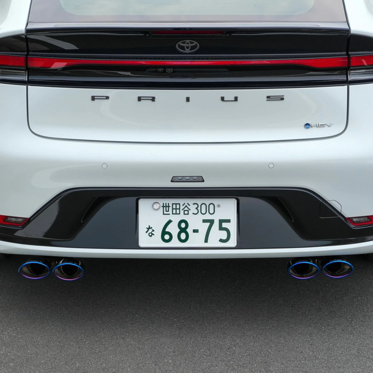 TOM'S Barrel Exhaust System For Toyota Prius (60 Series)