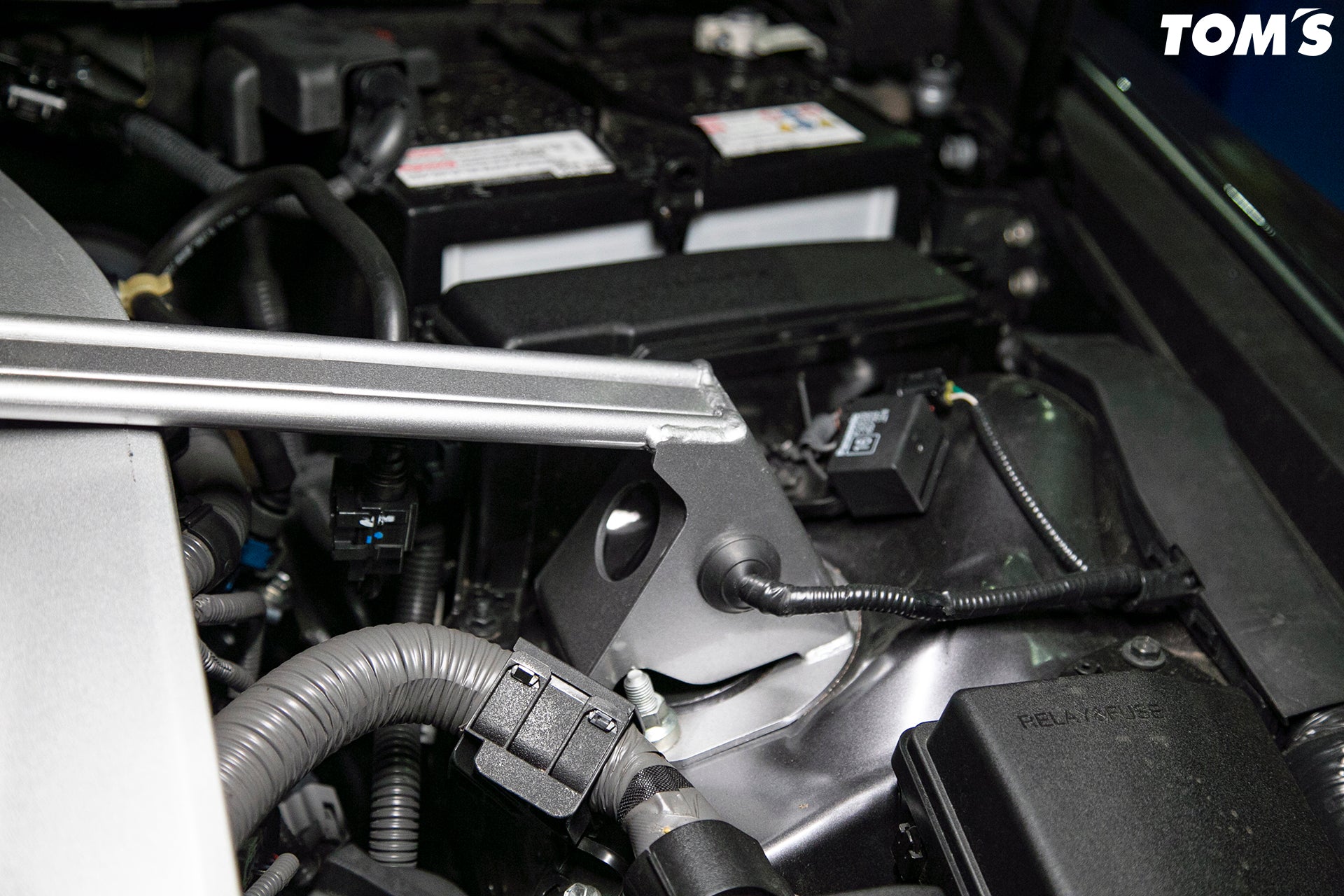 Upper Performance Rod 2021+ IS300/300h/350/IS500 – toms racing australia