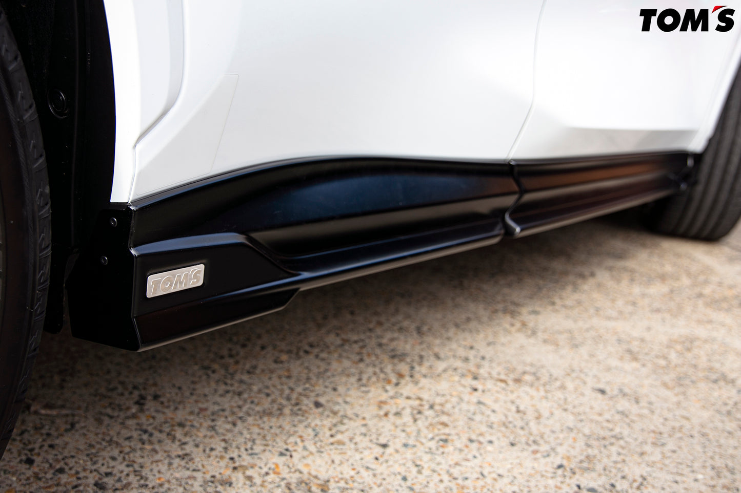 2022+ Lexus NX Side Diffuser