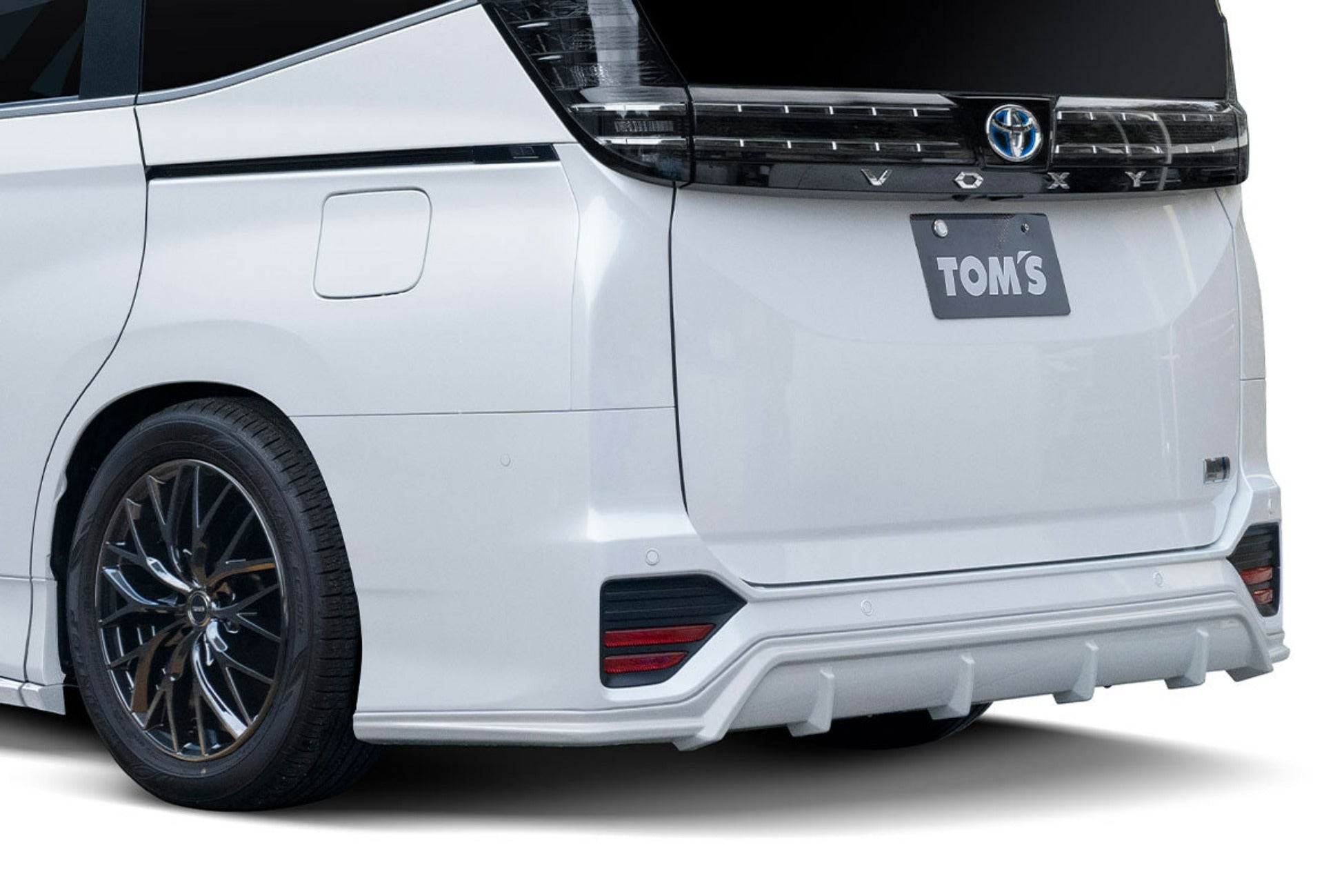 Toms Rear Diffuser for Toyota Voxy – toms racing australia